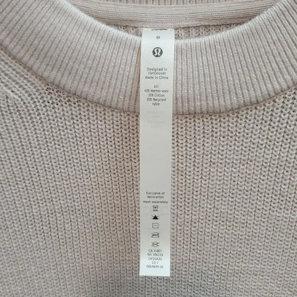 Lululemon Merino Wool Blend Ribbed Crew Neck Sweater Size 8 White Opal